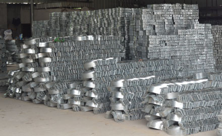 熱浸鍍鋅鐵附件