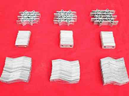 熱浸鍍鋅鐵附件