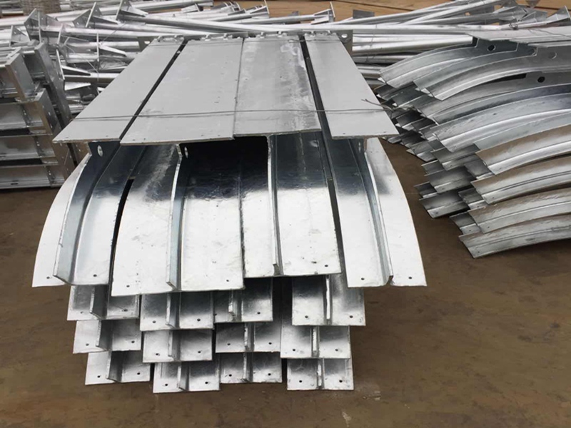 熱浸鍍鋅鐵附件