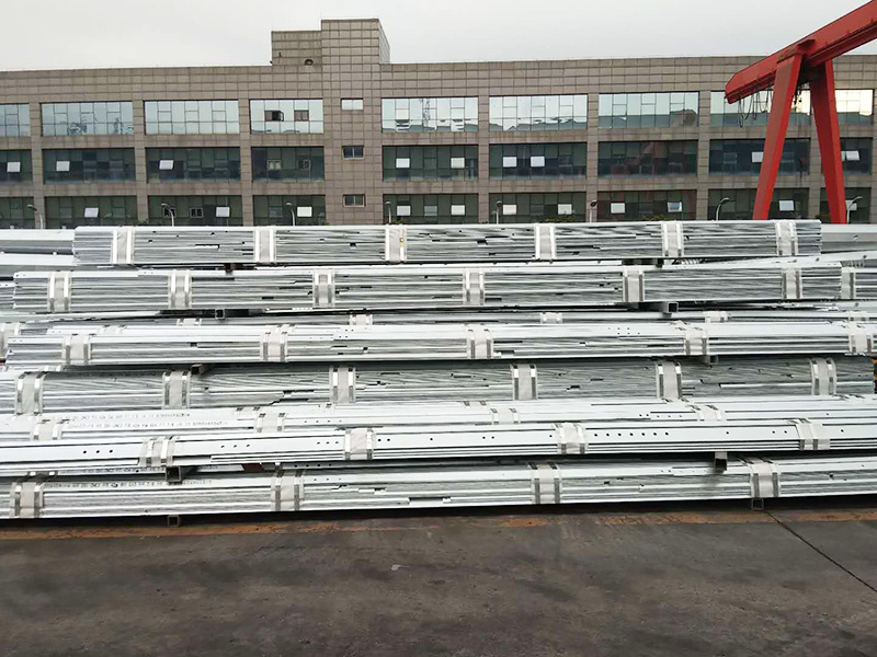 熱浸鍍鋅電力鐵塔