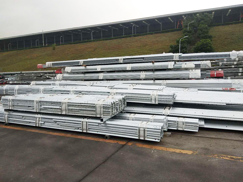 熱浸鍍鋅電力鐵塔